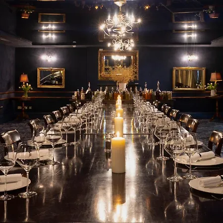 Brooklodge&macreddin Village Hotell