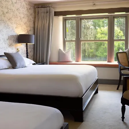 Brooklodge & 4*