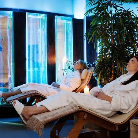 Brooklodge & Macreddin Village