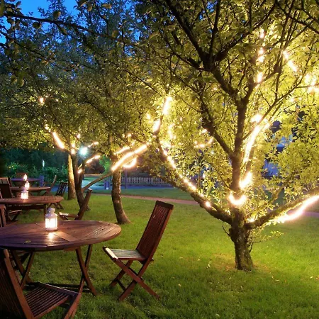 Hotel Brooklodge & 4*