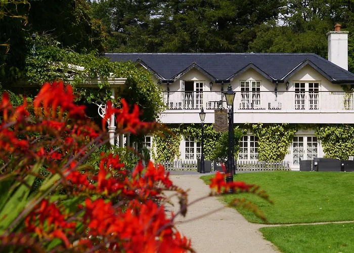 Brooklodge & Отель