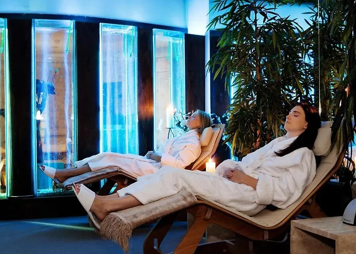 Brooklodge & Macreddin Village